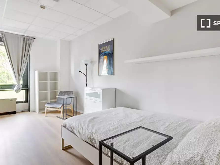 Immagine 2 di Camera condivisa in affitto  in Via Privata Deruta a Milano