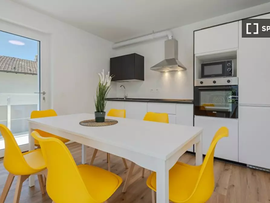 Immagine 13 di Camera condivisa in affitto  in per Cognola a Trento