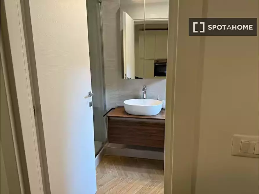 Immagine 6 di Appartamento in affitto  in Via di Casal Bruciato a Roma