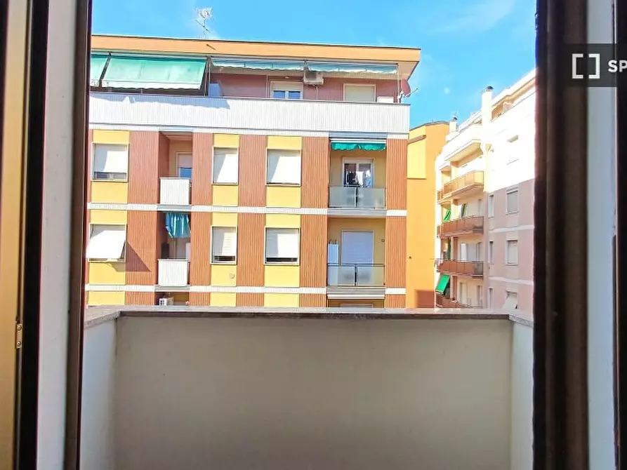 Immagine 13 di Appartamento in affitto  in Via Risorgimento a Sesto San Giovanni