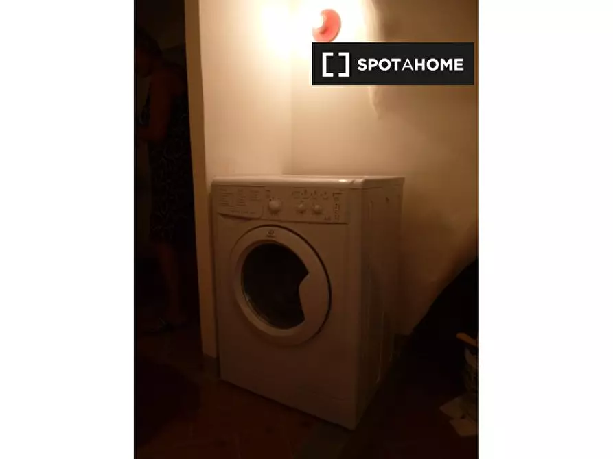 Immagine 3 di Ufficio in affitto  in Via Maggio a Firenze