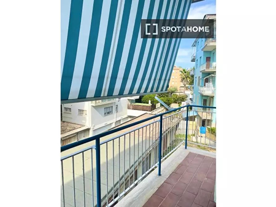 Immagine 19 di Appartamento in affitto  in Via delle Tartane a Roma