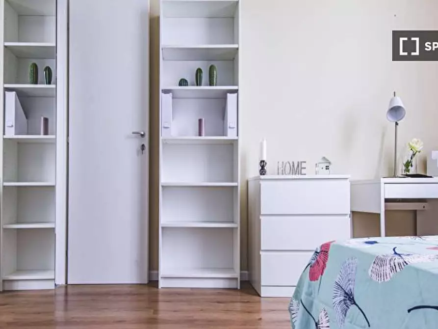 Immagine 11 di Camera condivisa in affitto  in Viale Nazario Sauro a Milano