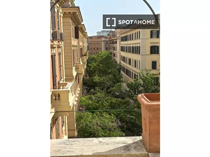 Immagine 10 di Appartamento in affitto  in Via Umberto Biancamano a Roma