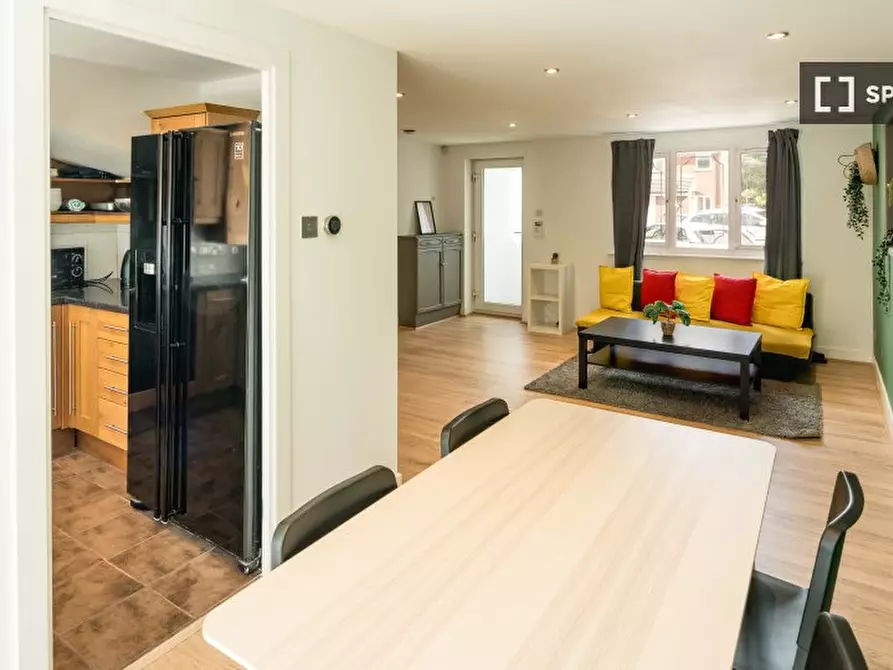 Immagine 3 di Appartamento in affitto  in Redford Cl a Hounslow