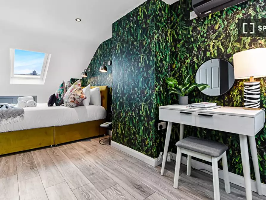 Immagine 19 di Appartamento in affitto  in Beechfield Rd a Hackney