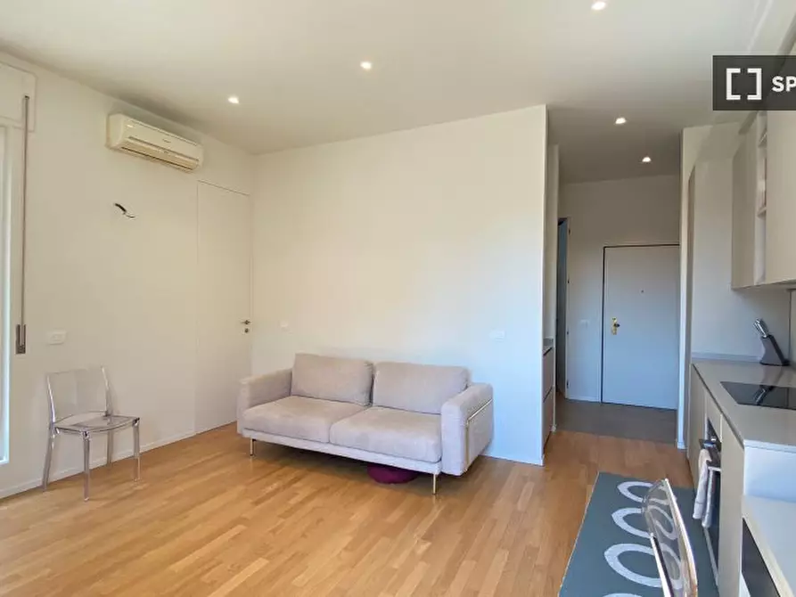 Immagine 11 di Appartamento in affitto  in Corso di Porta Romana a Milano