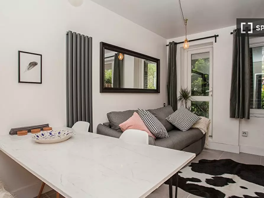 Immagine 8 di Appartamento in affitto  in Skinner St a Islington