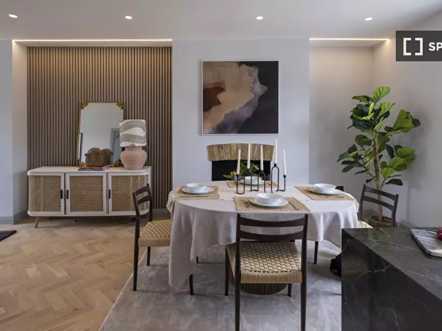 Immagine 7 di Appartamento in affitto  in Ashmore Rd a Paddington