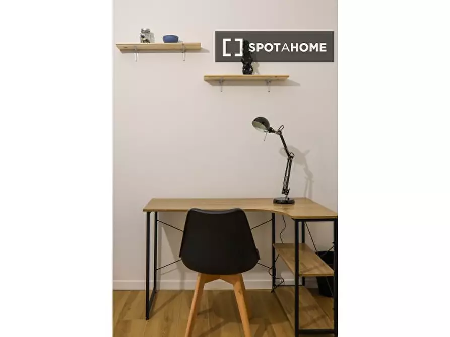 Immagine 7 di Camera condivisa in affitto  in Via Fossolo a Bologna