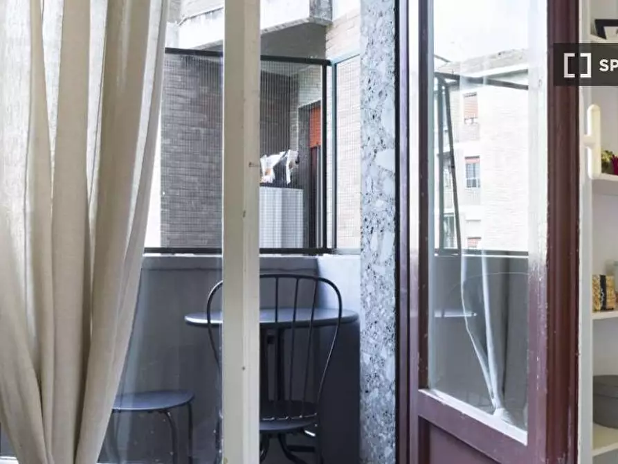 Immagine 7 di Camera condivisa in affitto  in Via Salvatore Barzilai a Milano