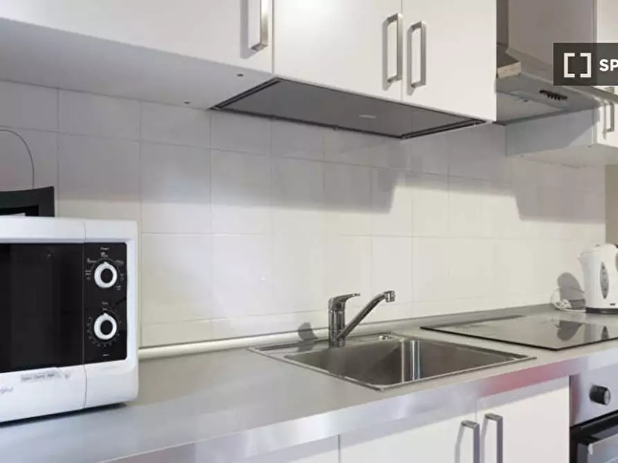 Immagine 11 di Camera condivisa in affitto  in Via Salvatore Barzilai a Milano