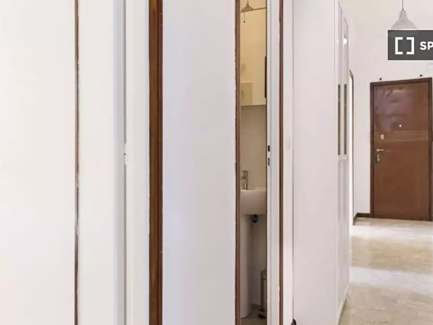 Immagine 15 di Camera condivisa in affitto  in Via Dei Mandorli Milan a Buccinasco