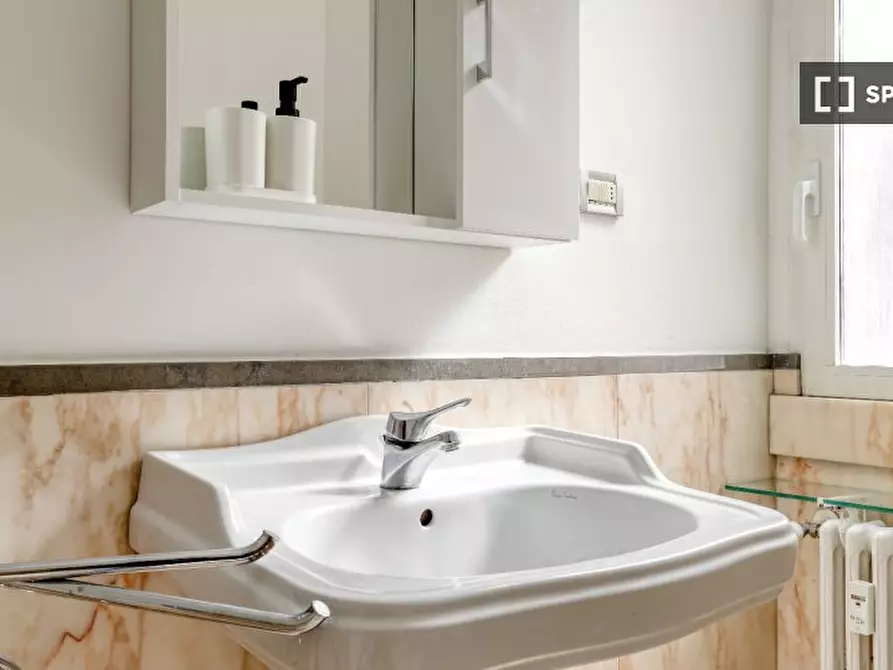 Immagine 8 di Camera condivisa in affitto  in Via Panfilo Castaldi a Milano