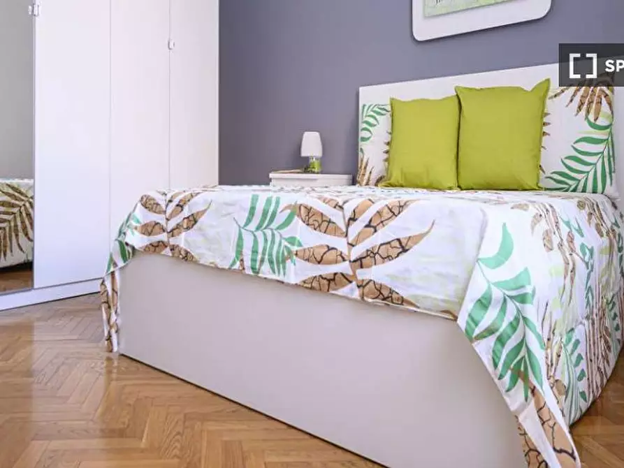 Immagine 2 di Camera condivisa in affitto  in Piazzetta Guastalla a Milano