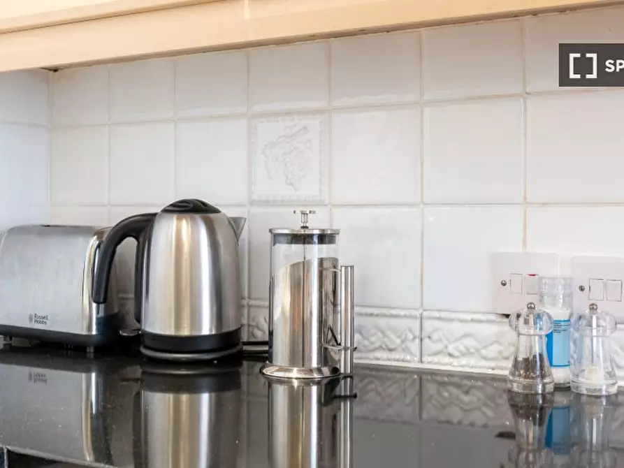 Immagine 5 di Appartamento in affitto  in Seward Street a Islington
