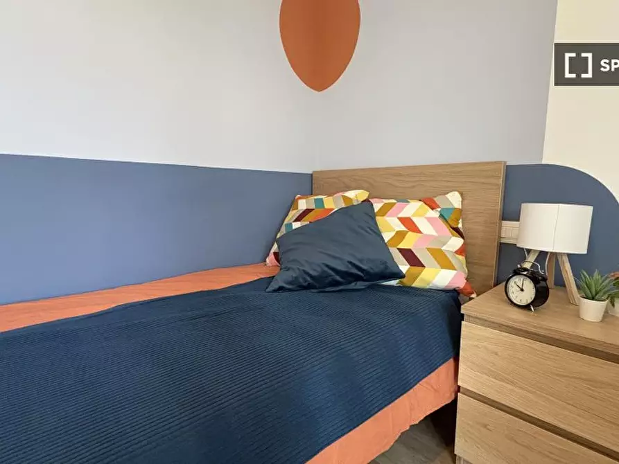 Immagine 3 di Camera condivisa in affitto  in Saponaro a Milano