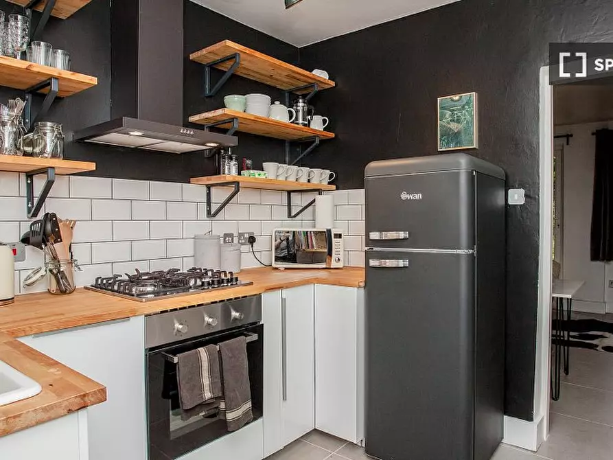 Immagine 17 di Appartamento in affitto  in Skinner St a Islington