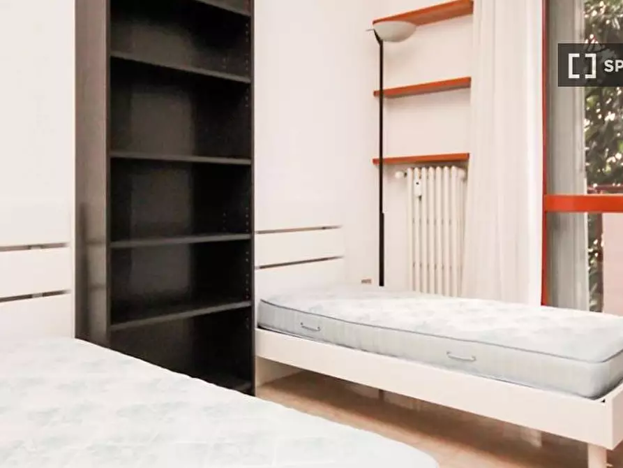 Immagine 4 di Camera condivisa in affitto  in Via Imperia a Milano