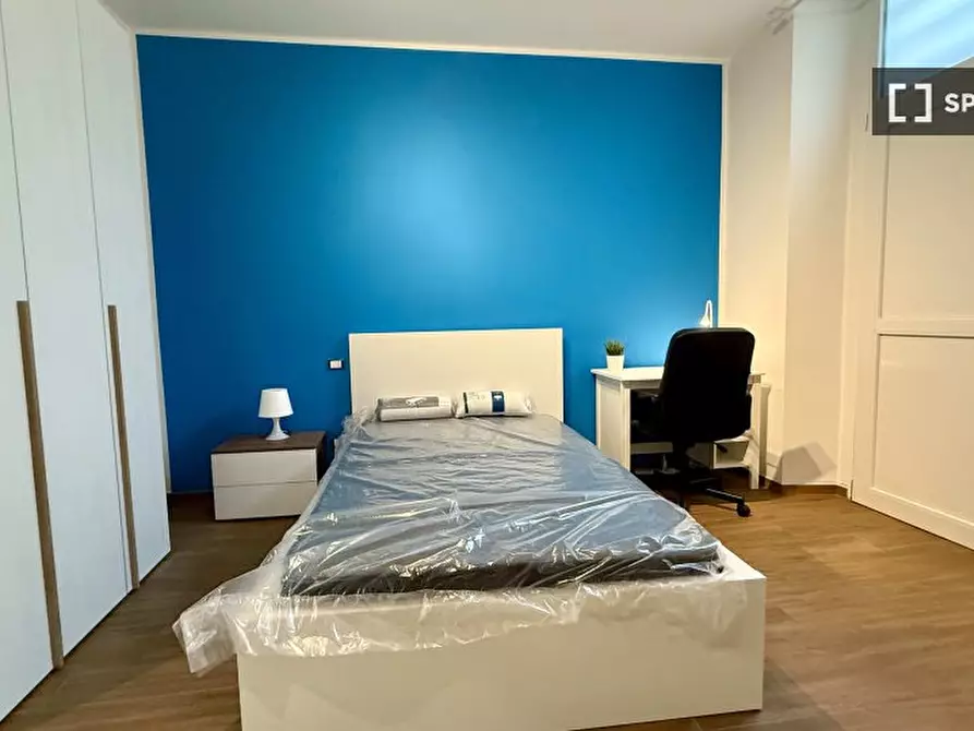 Immagine 11 di Camera condivisa in affitto  in Via Cesana a Torino