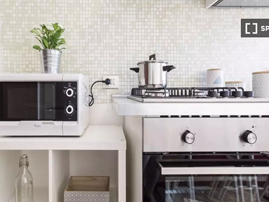 Immagine 13 di Camera condivisa in affitto  in Via Moncalvo a Milano