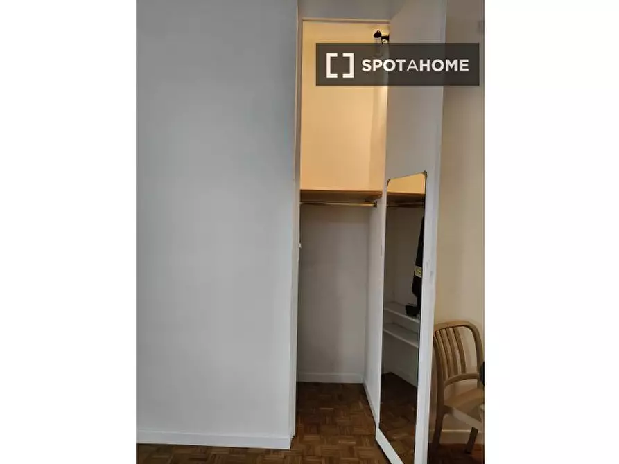 Immagine 16 di Appartamento in affitto  in Via Gradoli a Roma