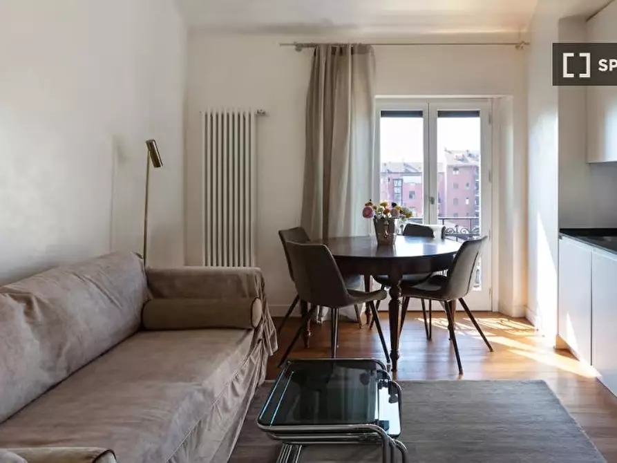 Immagine 1 di Appartamento in affitto  in Via Grigna a Milano