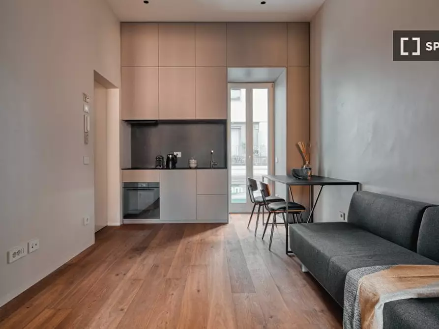 Immagine 1 di Appartamento in affitto  in V. Archimede a Milano