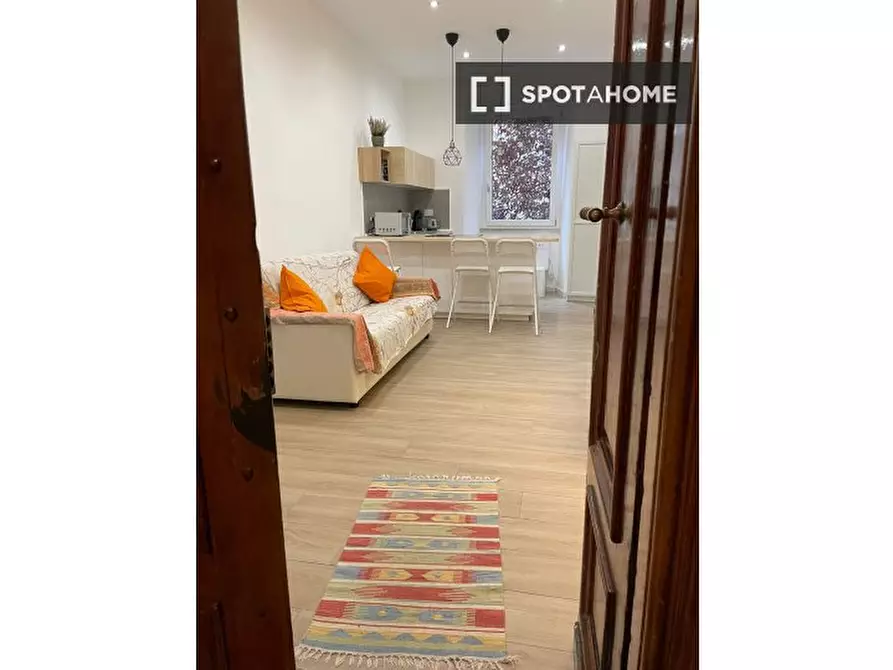 Immagine 9 di Appartamento in affitto  in Via Plinio a Roma