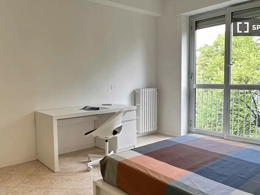 Immagine 4 di Camera condivisa in affitto  in Pecorini a Milano