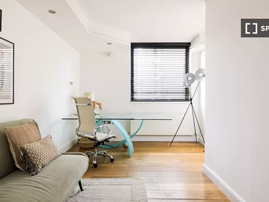 Immagine 13 di Appartamento in affitto  in Waterside Point a Wandsworth