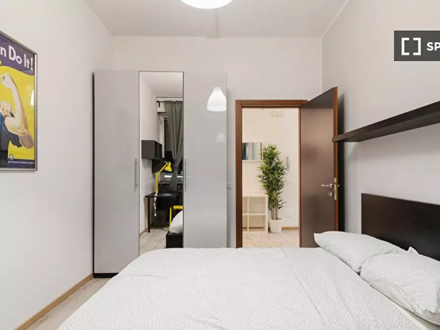 Immagine 1 di Camera condivisa in affitto  in Via Ernesto Breda a Milano