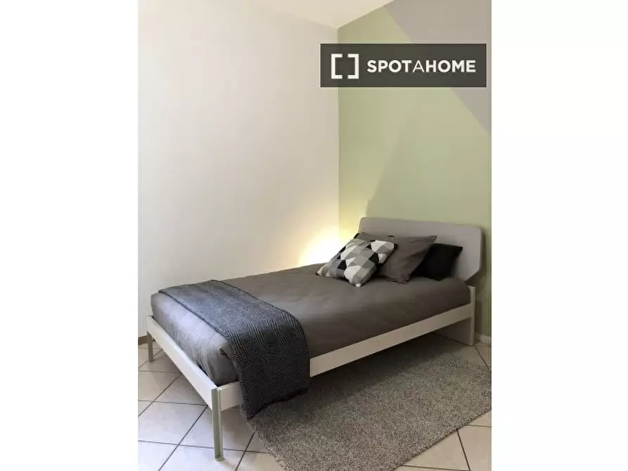 Immagine 4 di Camera condivisa in affitto  in Via Palermo a Trento