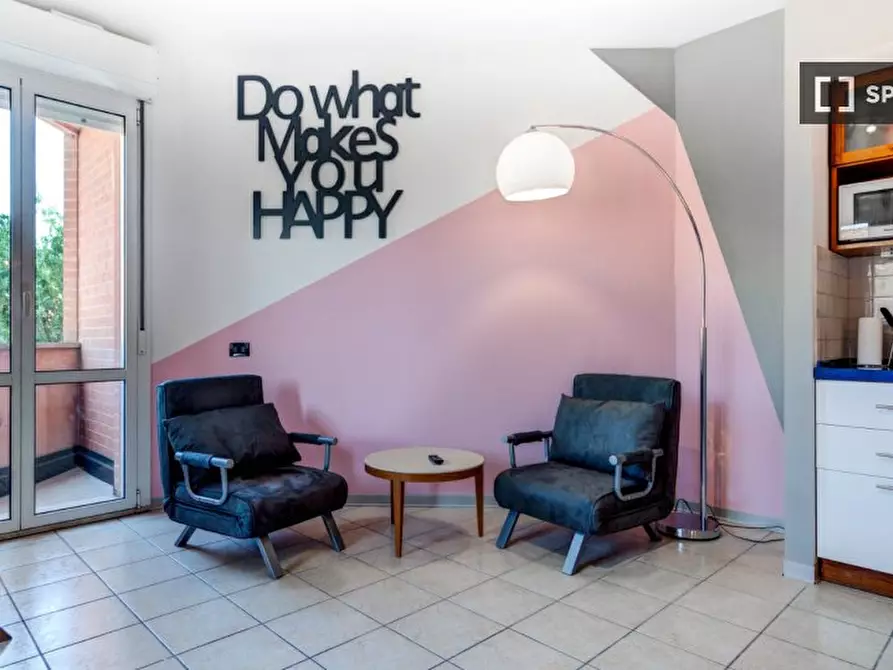 Immagine 1 di Ufficio in affitto  in Via Giuseppe Massarenti a Bologna