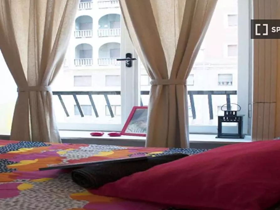 Immagine 11 di Camera condivisa in affitto  in Viale Tunisia a Milano