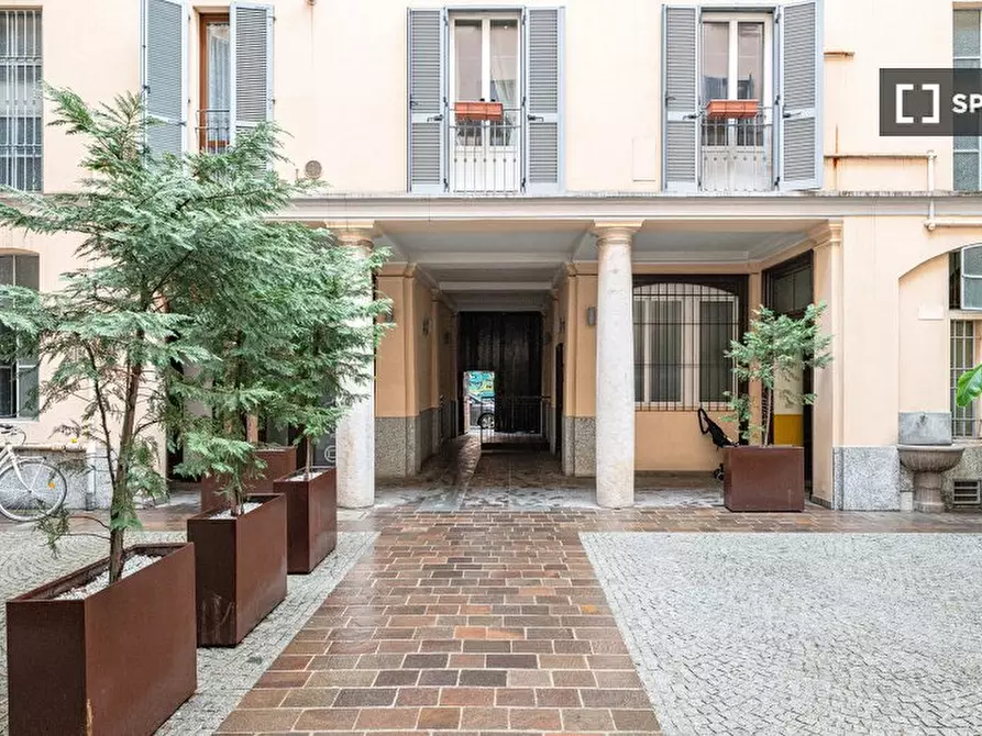 Immagine 12 di Ufficio in affitto  in Via Alessandro Tadino a Milano