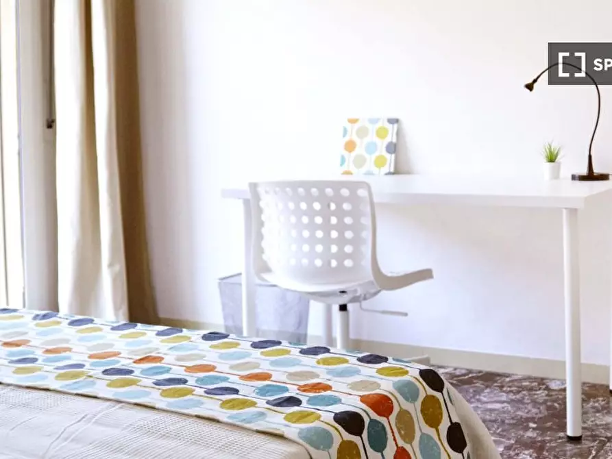 Immagine 13 di Camera condivisa in affitto  in Vasari/2 a Bologna