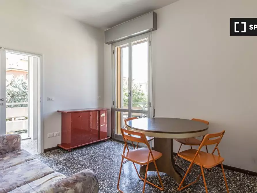 Immagine 2 di Camera condivisa in affitto  in Via Vittore Carpaccio a Bologna