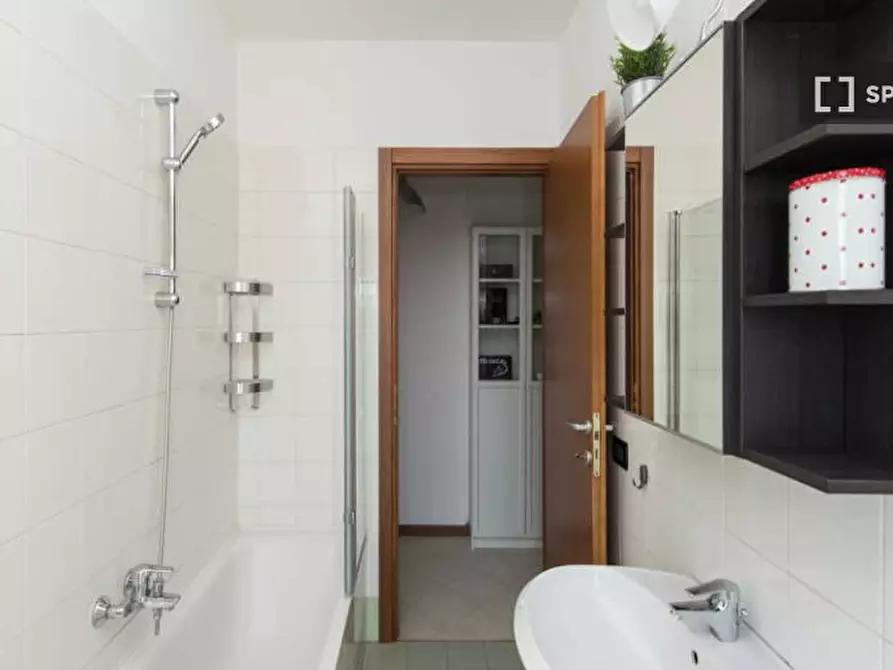 Immagine 15 di Camera condivisa in affitto  in Via Del Lavoro a Bologna