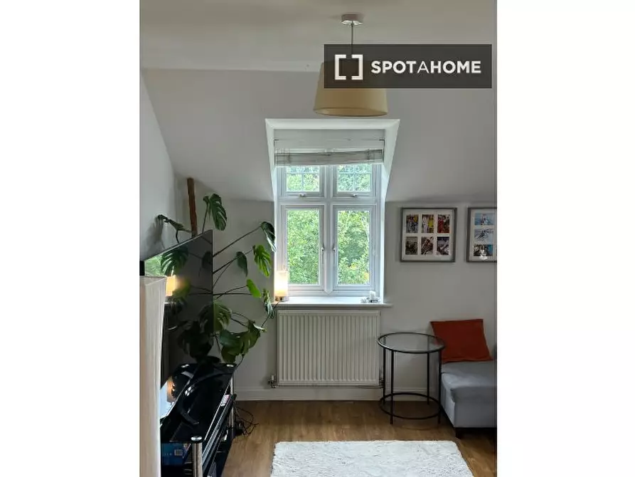 Immagine 1 di Appartamento in affitto  in Mackintosh St a Bromley