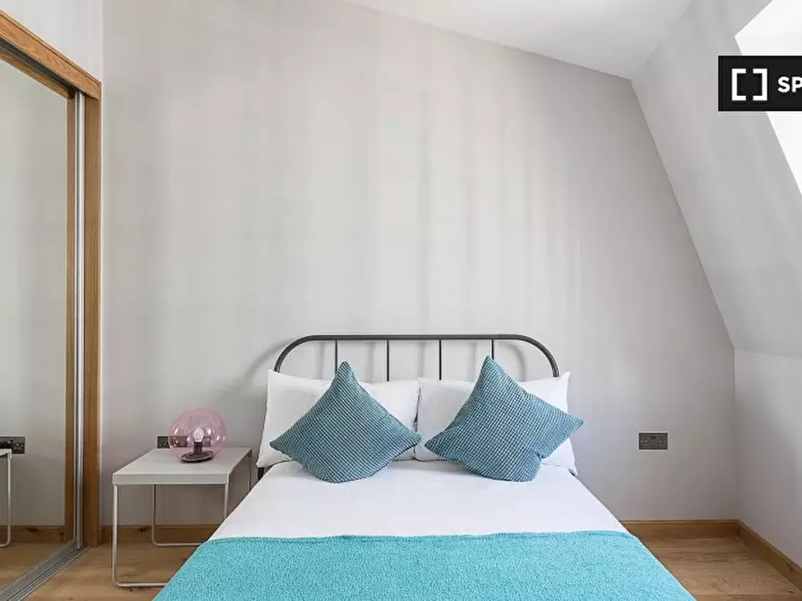 Immagine 17 di Appartamento in affitto  in Red Lion St a Camden Town