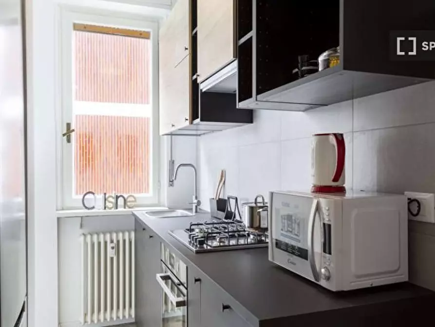 Immagine 10 di Camera condivisa in affitto  in Via Arcivescovo Romilli a Milano