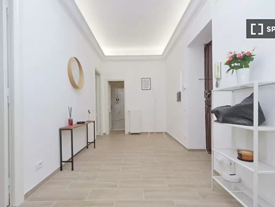 Immagine 13 di Appartamento in affitto  in Via Lorenzo il Magnifico a Roma