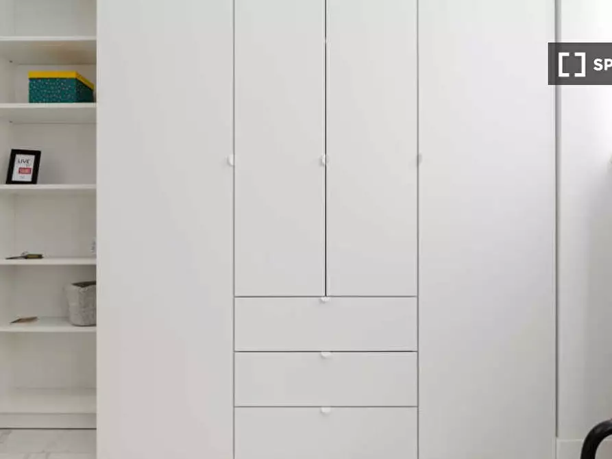 Immagine 12 di Camera condivisa in affitto  in Viale Bligny a Milano