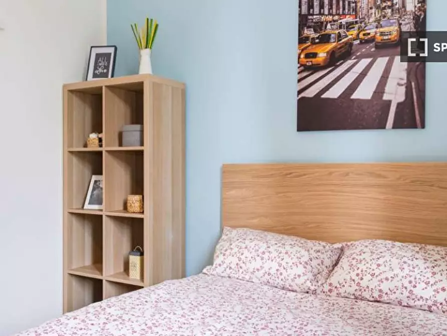 Immagine 1 di Camera condivisa in affitto  in Via Salvatore Barzilai a Milano