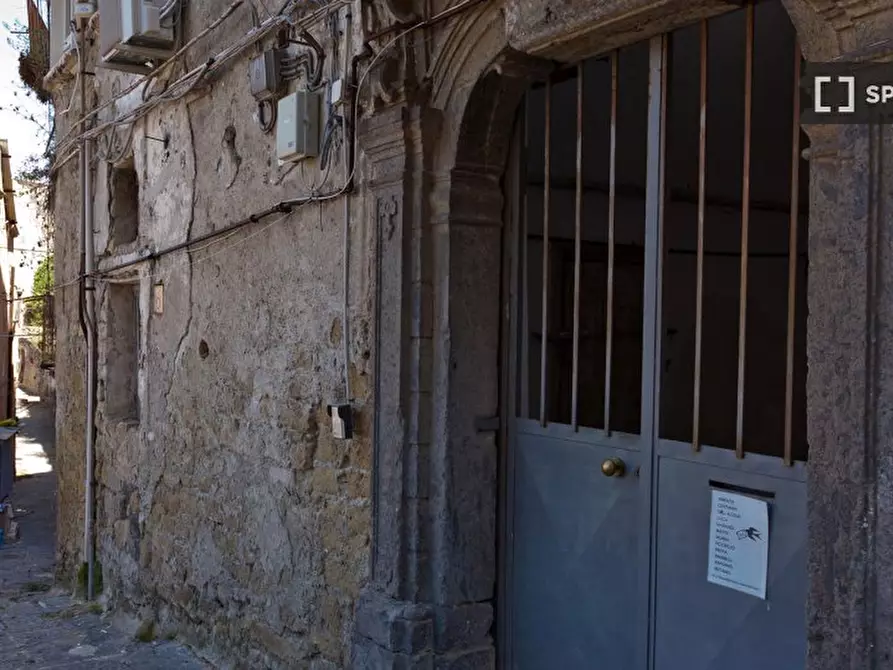 Immagine 18 di Appartamento in affitto  in Vico Pedamentina a San Martino a Napoli