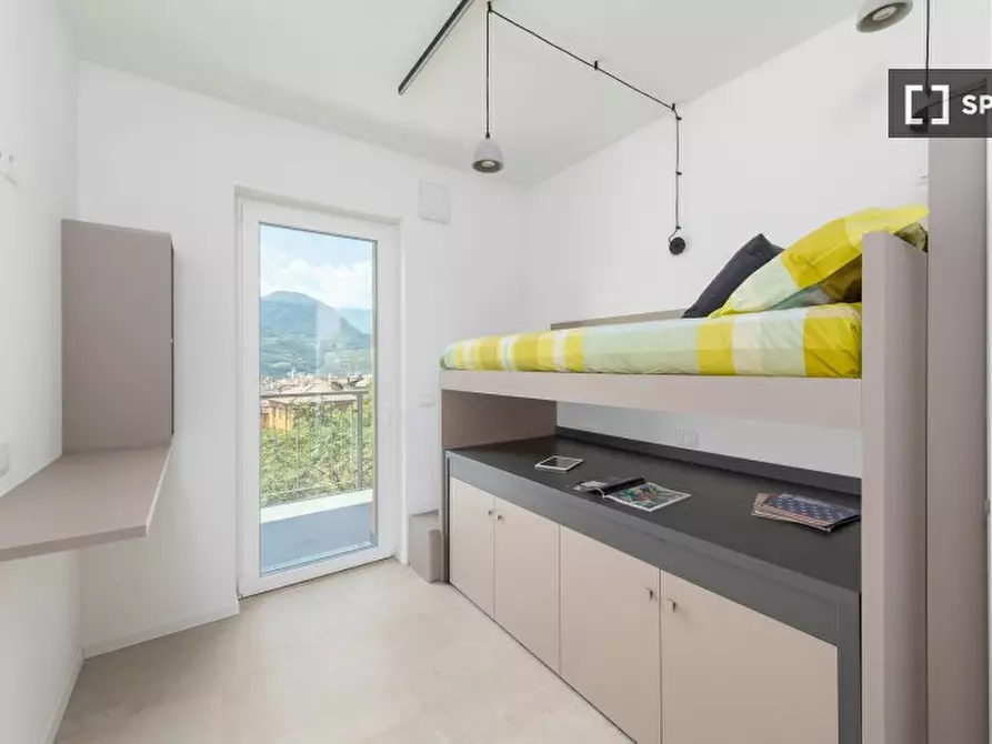 Immagine 4 di Camera condivisa in affitto  in Venezia a Trento