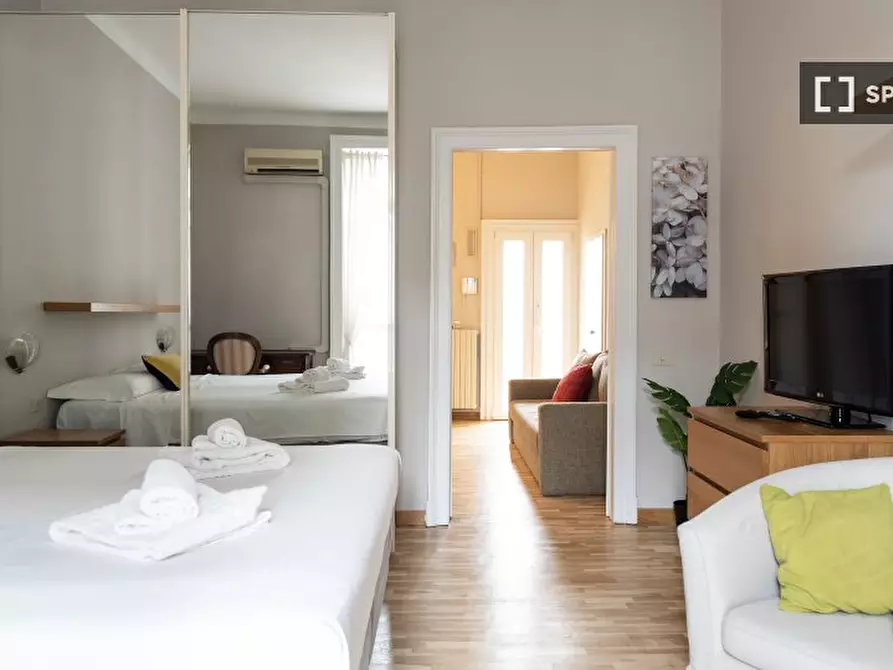 Immagine 17 di Appartamento in affitto  in Via Donatello a Milano