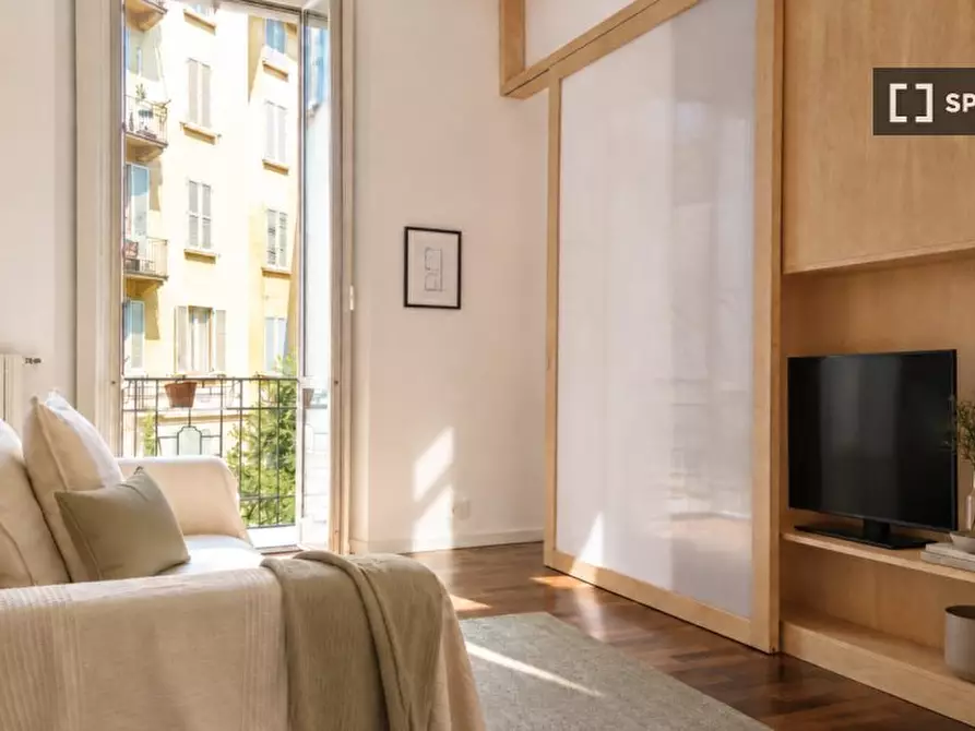 Immagine 1 di Appartamento in affitto  in Via Paolo Lomazzo a Milano