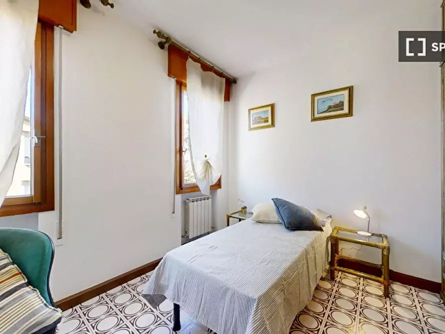 Immagine 2 di Camera condivisa in affitto  in VIA papa giovanni xxiii a Noventa Padovana